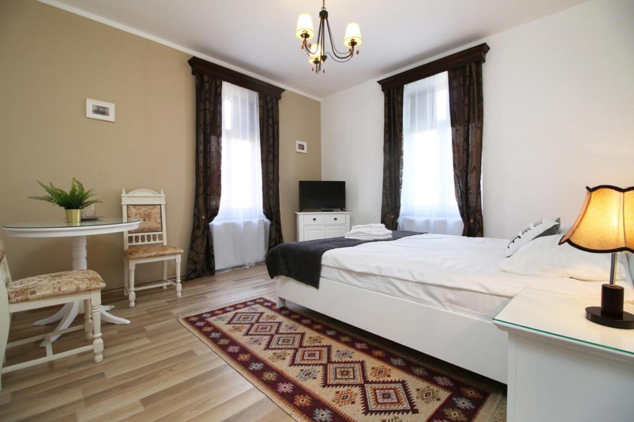 סיביו Brother'S House מראה חיצוני תמונה